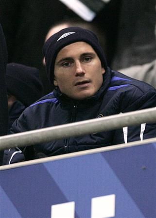 frank lampard dans le bond de touche